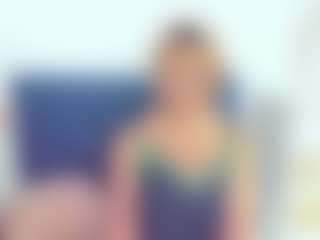 MarieDesire's Live Sex Cam Show