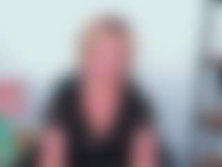 MarieDesire's Live Sex Cam Show