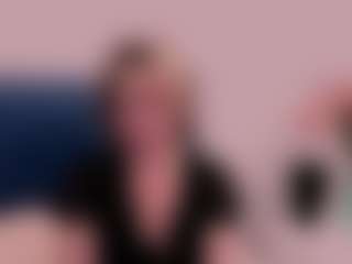 Live cam show with MarieDesire - Femdom on Camversity