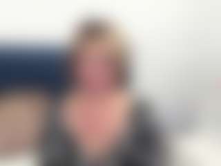 MarieDesire's Live Sex Cam Show