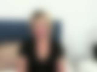 MarieDesire's Live Sex Cam Show