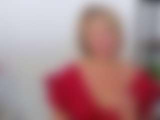 MarieDesire's Live Sex Cam Show