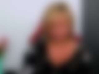 Live cam show with MarieDesire - Granny Blonde Hair on Strip Flash - Live Sex Shows