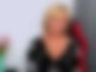 Live cam show with MarieDesire - Femdom on livesuperchat.net