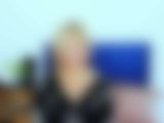 Live cam show with MarieDesire - Mature on livesuperchat.net