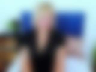 MarieDesire's Live Sex Cam Show