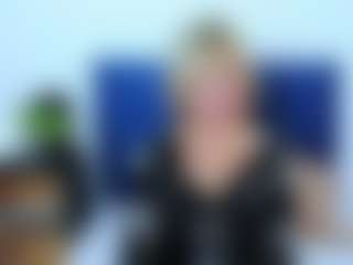 Live cam show with MarieDesire - Granny Blonde Hair on Streamer API