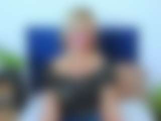 Live cam show with MarieDesire - Upskirt on makecum.org
