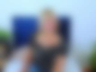 Live cam show with MarieDesire - Granny Blonde Hair on alttransgirls