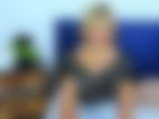 Live cam show with MarieDesire - Granny on Instabang