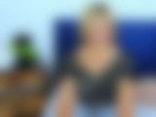 Live cam show with MarieDesire - Role Play MILF on Mixed Magazine Live