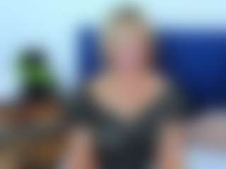 Live cam show with MarieDesire - Role Play MILF on slutload