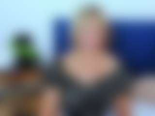 Live cam show with MarieDesire - Blonde Hair on boobsie.com
