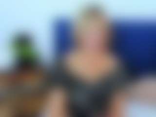 MarieDesire's Live Sex Cam Show
