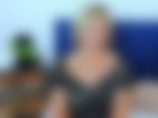Live cam show with MarieDesire - Role Play on boobsie.com
