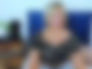 Live cam show with MarieDesire - Average on TastyBlacksLive