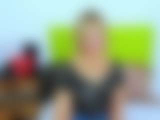 Live cam show with MarieDesire - Average on CSO-WL
