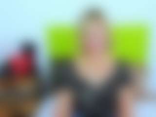 Live cam show with MarieDesire - Upskirt on liverealitysex.com