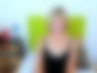 Live cam show with MarieDesire - Granny Petite on liverealitysex.com