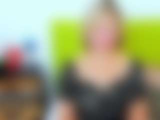 MarieDesire's Live Sex Cam Show