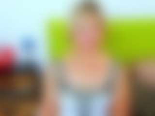Live cam show with MarieDesire - Granny Petite on nudelive.tv