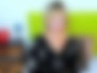 MarieDesire's Live Sex Cam Show