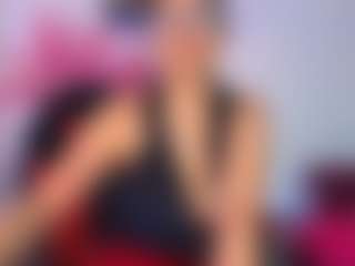 Live cam show with Zuzana21 - Strip Mature on SpankPalCams
