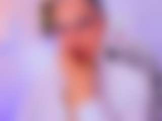 Zuzana21's Live Sex Cam Show
