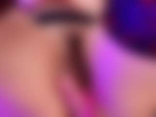 Zuzana21's Live Sex Cam Show