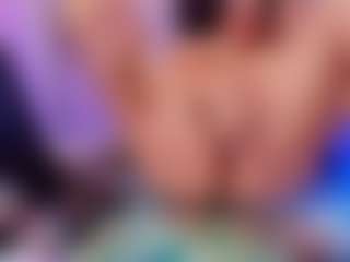 Zuzana21's Live Sex Cam Show