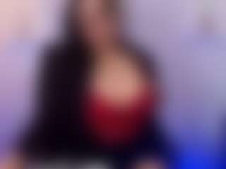 Live cam show with Zuzana21 - Flash on milfzrlive.com