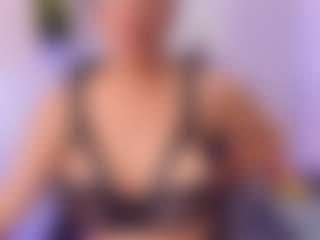 Zuzana21's Live Sex Cam Show