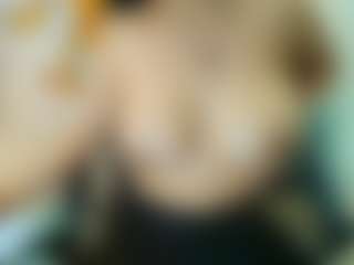 Zuzana21's Live Sex Cam Show