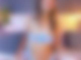 Live cam show with LinaGlam - Nipple Piercings on Uber Horny