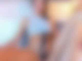 LinaGlam's Live Sex Cam Show