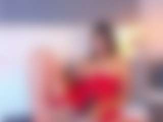 Live cam show with LinaGlam - Skinny on Camsoda