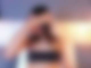 LinaGlam's Live Sex Cam Show