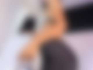 LinaGlam's Live Sex Cam Show