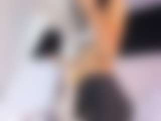 LinaGlam's Live Sex Cam Show