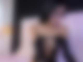LinaGlam's Live Sex Cam Show