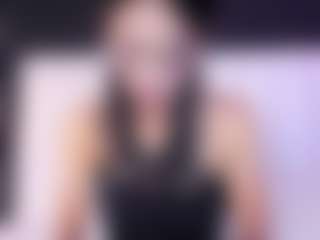 Live cam show with LinaGlam - Striptease on slutload