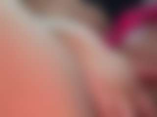 Piper's Live Sex Cam Show