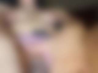 Piper's Live Sex Cam Show