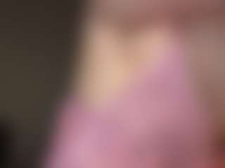 Piper's Live Sex Cam Show