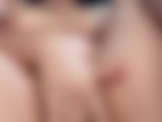 Piper's Live Sex Cam Show