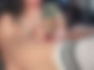 Piper's Live Sex Cam Show