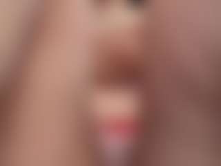Piper's Live Sex Cam Show