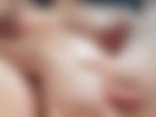 Piper's Live Sex Cam Show