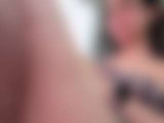 Piper's Live Sex Cam Show