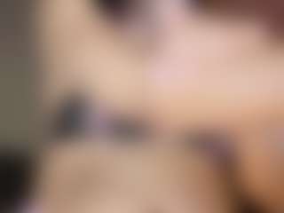 Piper's Live Sex Cam Show